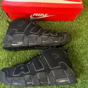 Nike Air More UpTempo 🔥🔥 size 11